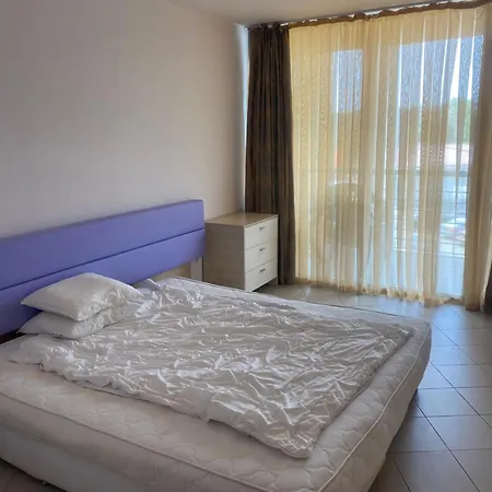 Apartament отличен двустаен до 4 души 304