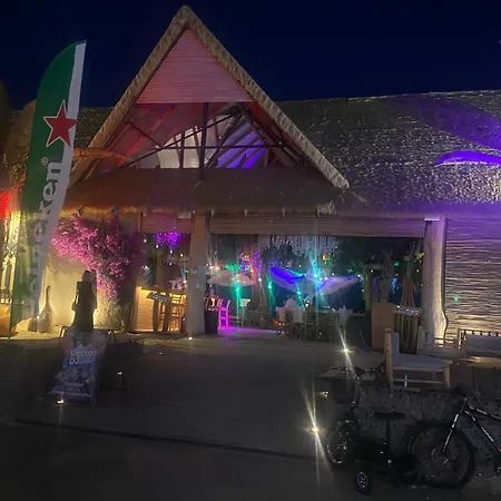 アパート отличен двустаен до 4 души 304 *